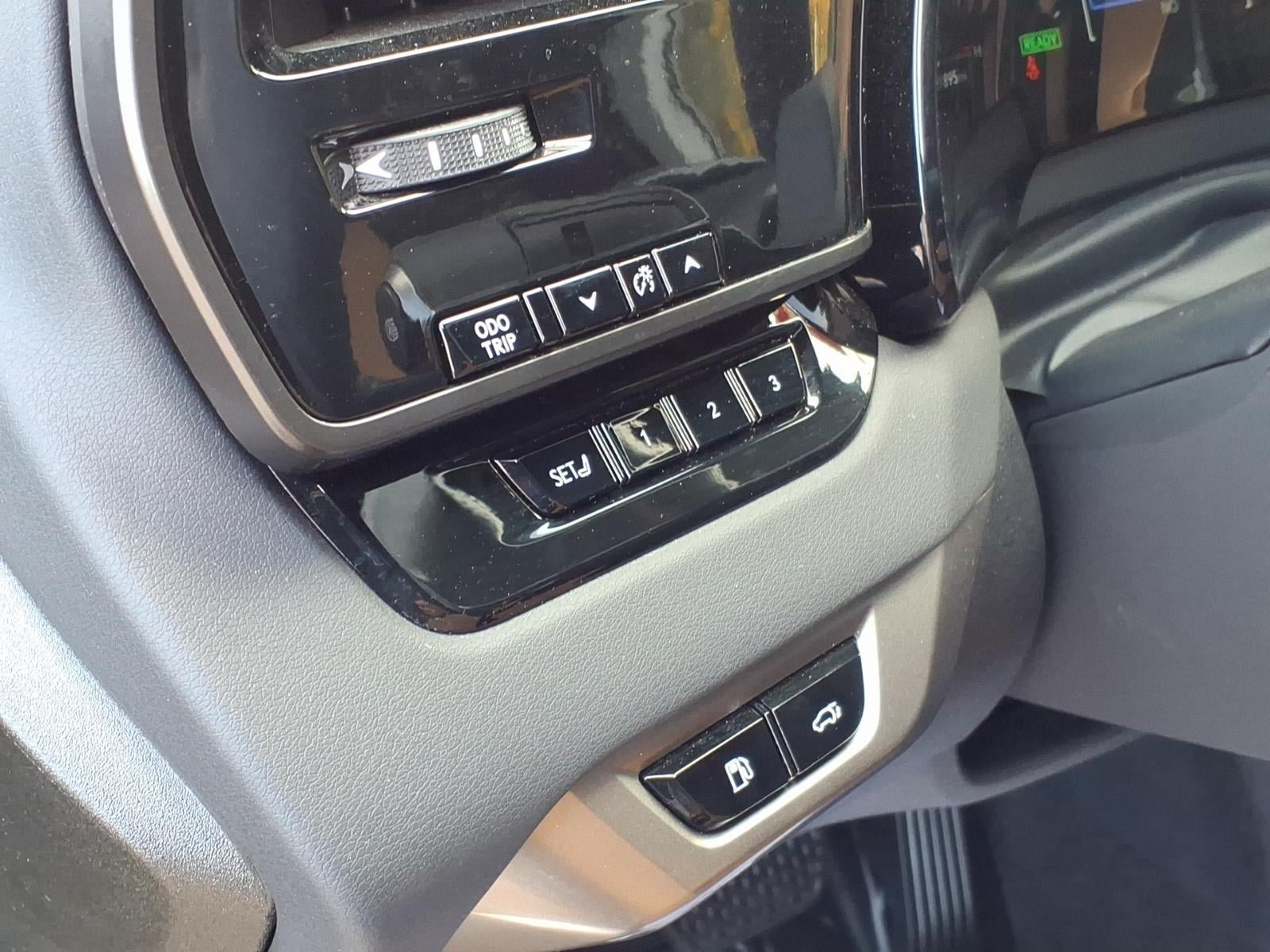 Used 2025 Lexus RX 350h w/ Convenience Package AWD/4WD image 21