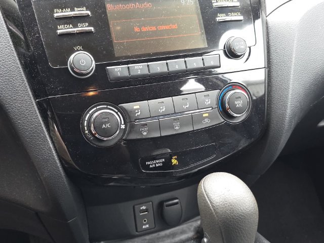 Used 2016 Nissan Rogue S FWD image 20