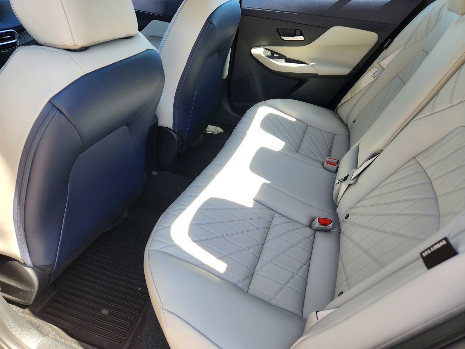 New 2026 Nissan Sentra SL w/ Floor Mat Package FWD image 28