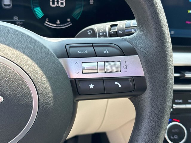 Used 2025 Hyundai Tucson SEL FWD image 27