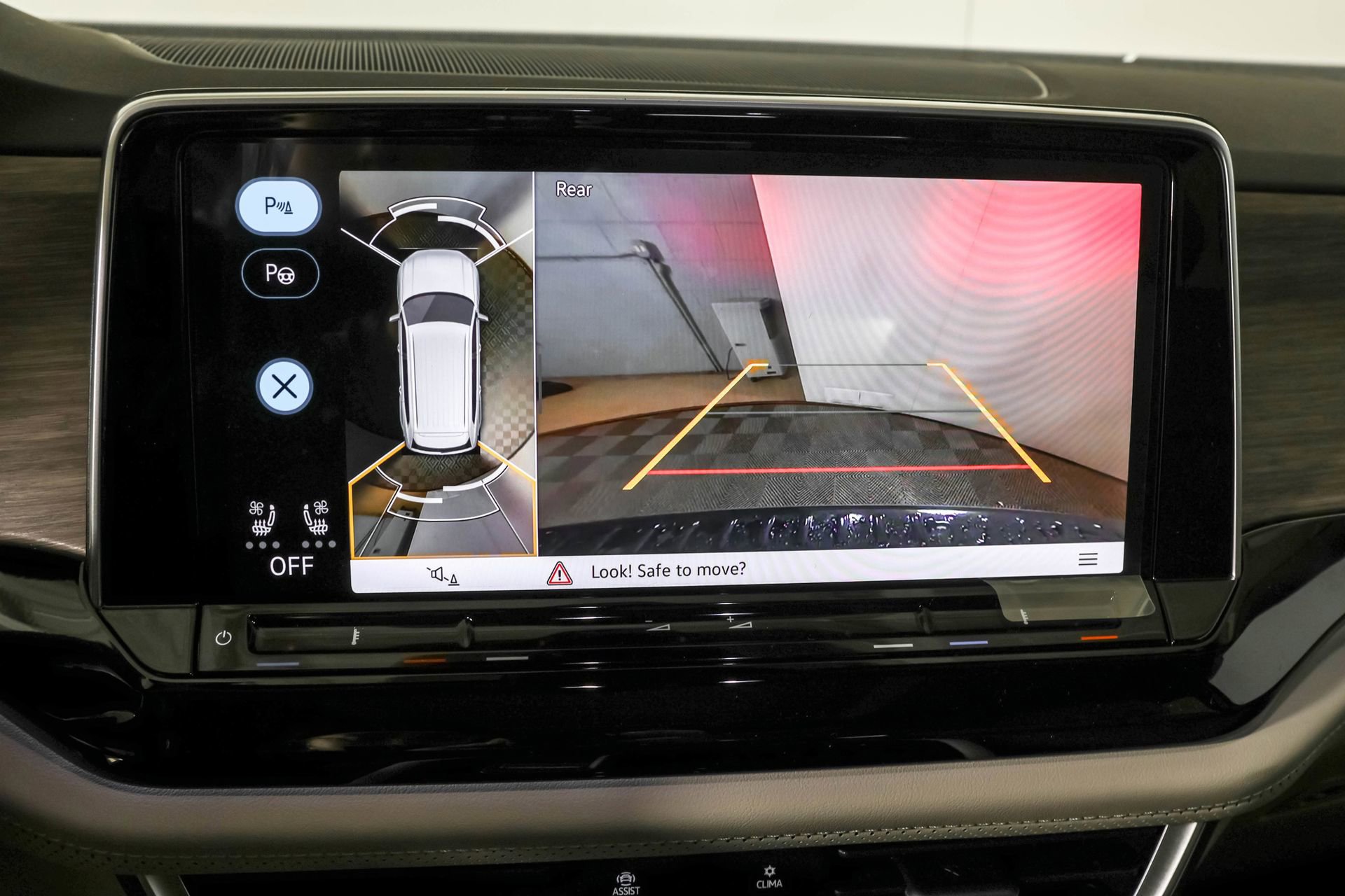 New 2026 Volkswagen Atlas SEL Premium R-Line image 6