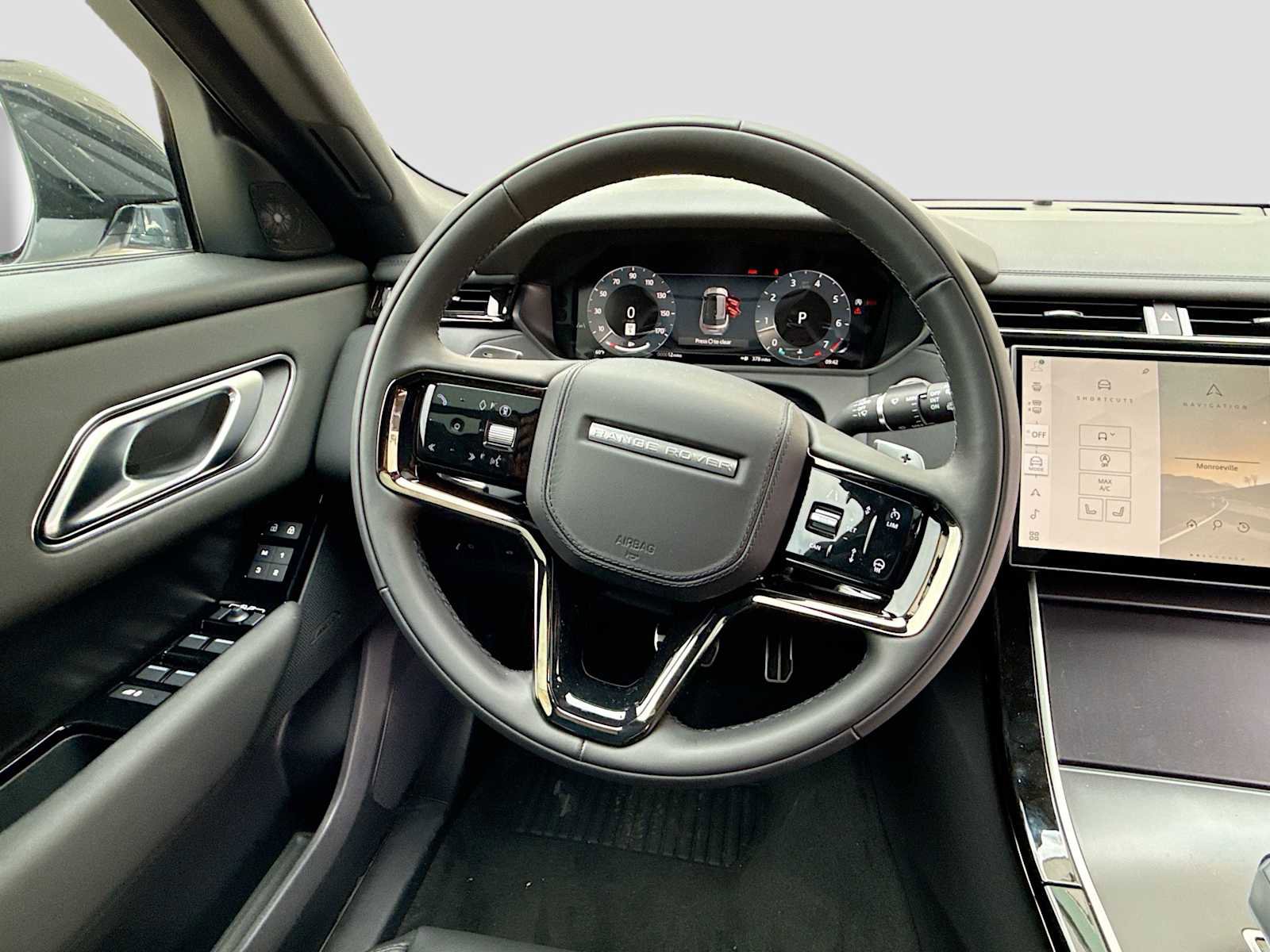 Used 2026 Land Rover Range Rover Velar Dynamic SE AWD/4WD image 11