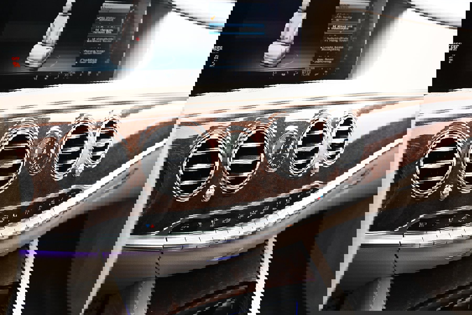 Used 2019 Mercedes-Benz S 560 Sedan image 29