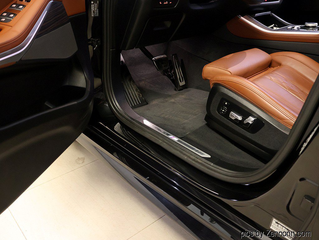 Certified 2025 BMW X5 xDrive40i w/ M Sport Package AWD/4WD image 27