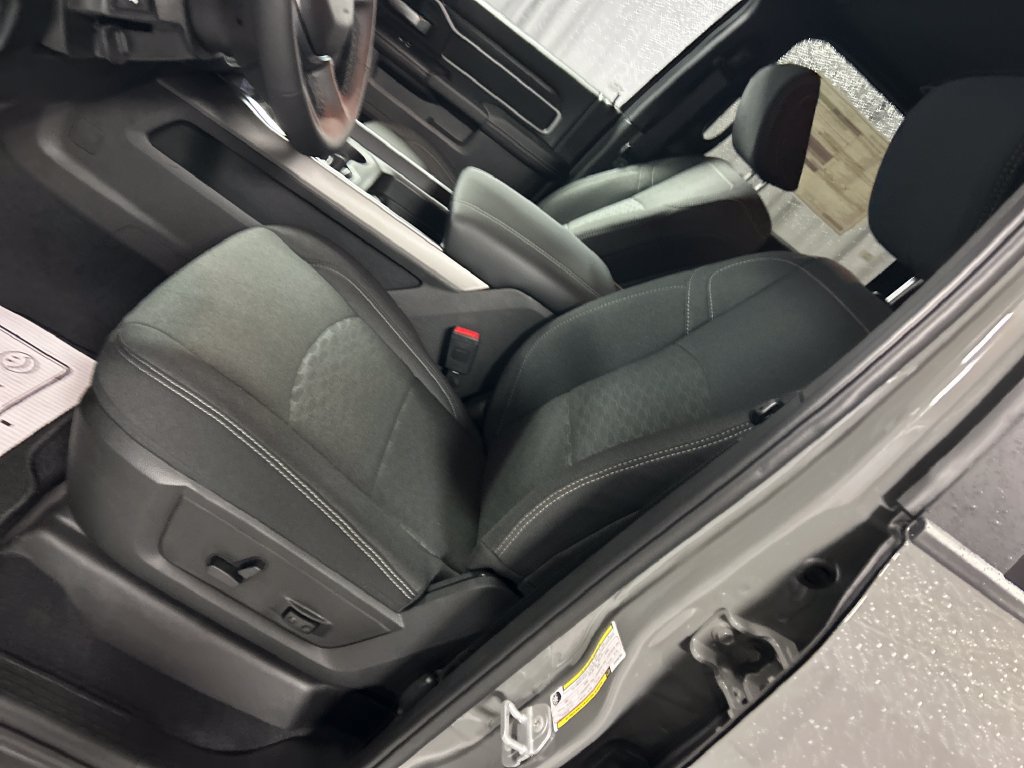 New 2027 RAM 2500 Big Horn AWD/4WD image 10