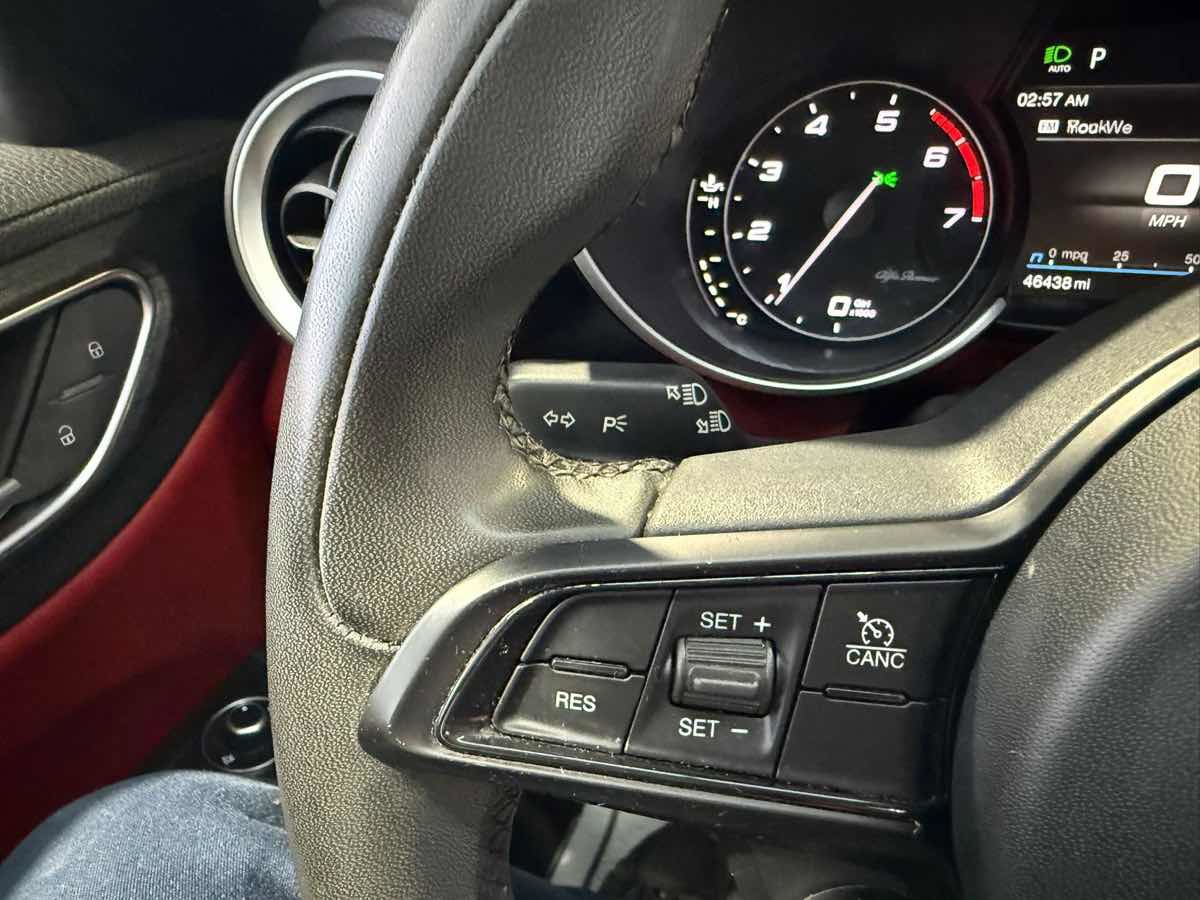 Used 2021 Alfa Romeo Giulia Sprint w/ Sun & Sound Package image 29