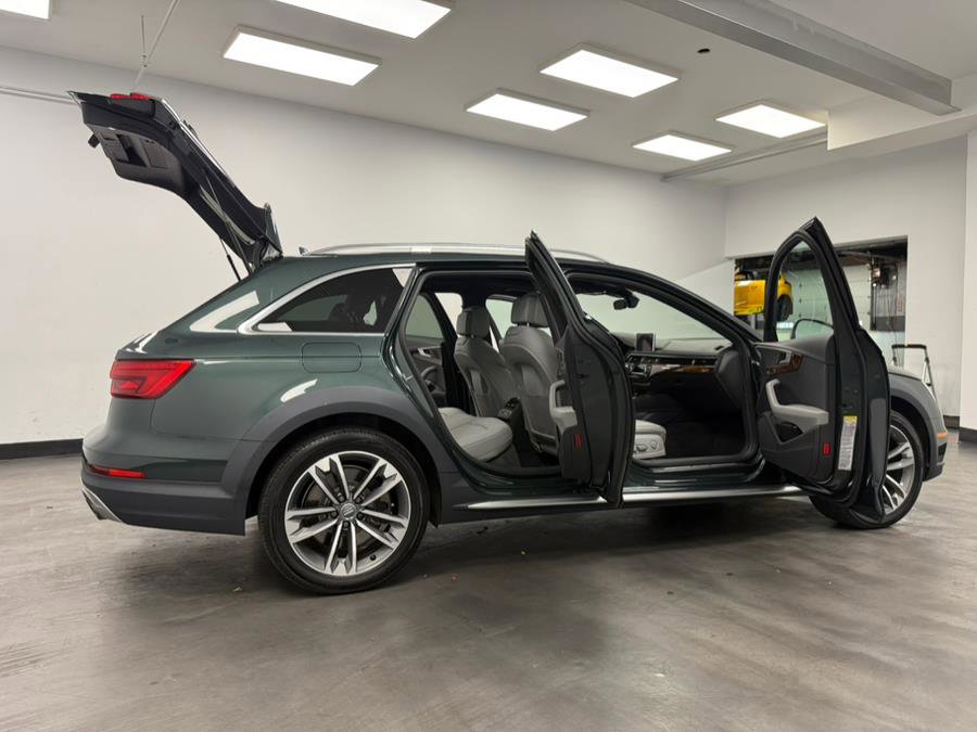 Used 2017 Audi A4 2.0T allroad Premium image 29