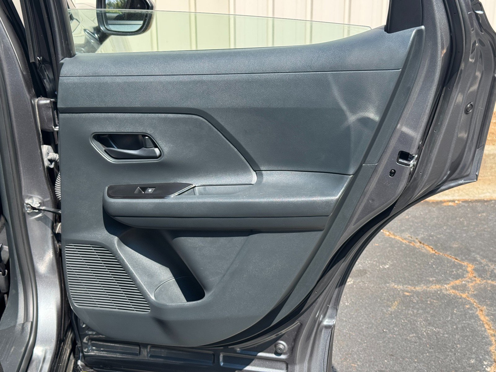 Used 2025 Nissan Kicks S FWD image 35