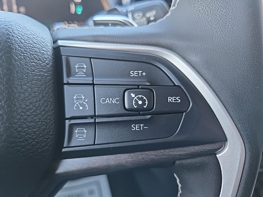 Used 2022 Jeep Grand Cherokee Limited 4xe w/ Luxury Tech Group II image 44