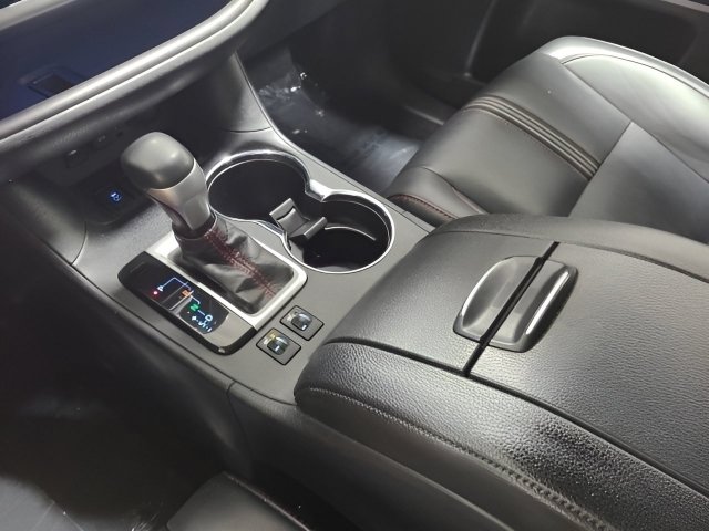 Used 2019 Toyota Highlander SE AWD/4WD image 31