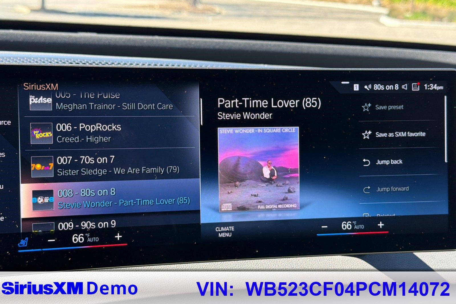 Used 2023 BMW iX xDrive50 w/ Premium Package image 38