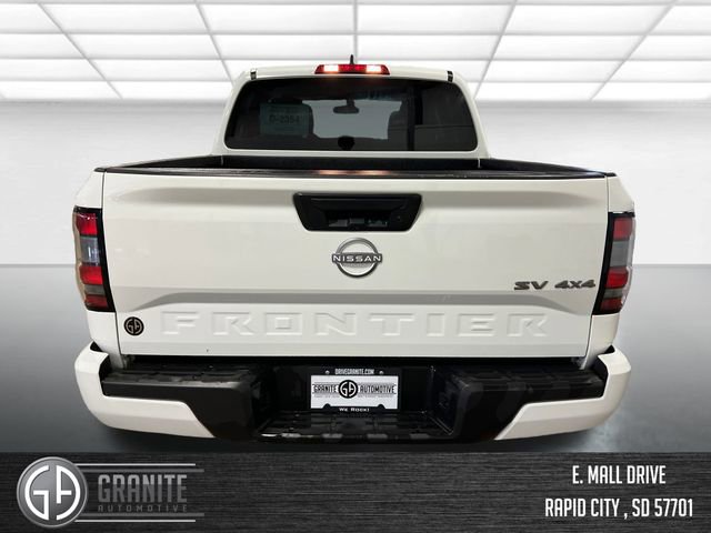 Used 2024 Nissan Frontier SV image 4