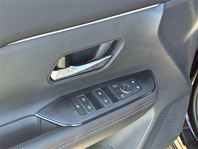 New 2026 Nissan Kicks SR w/ Cold Weather Package image 21