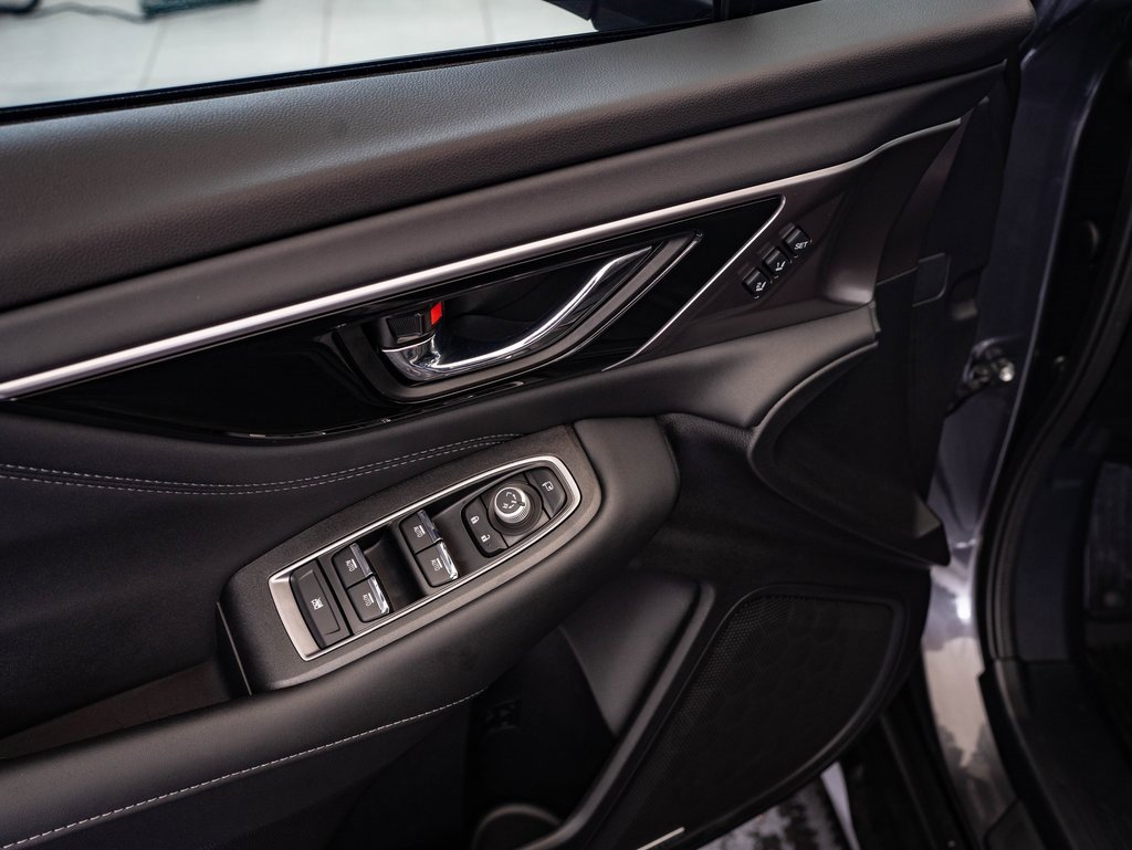 Used 2025 Subaru Outback Touring image 22