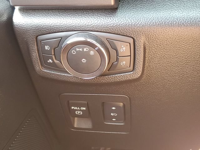 Used 2017 Ford F150 XLT w/ Equipment Group 302A Luxury AWD/4WD image 23