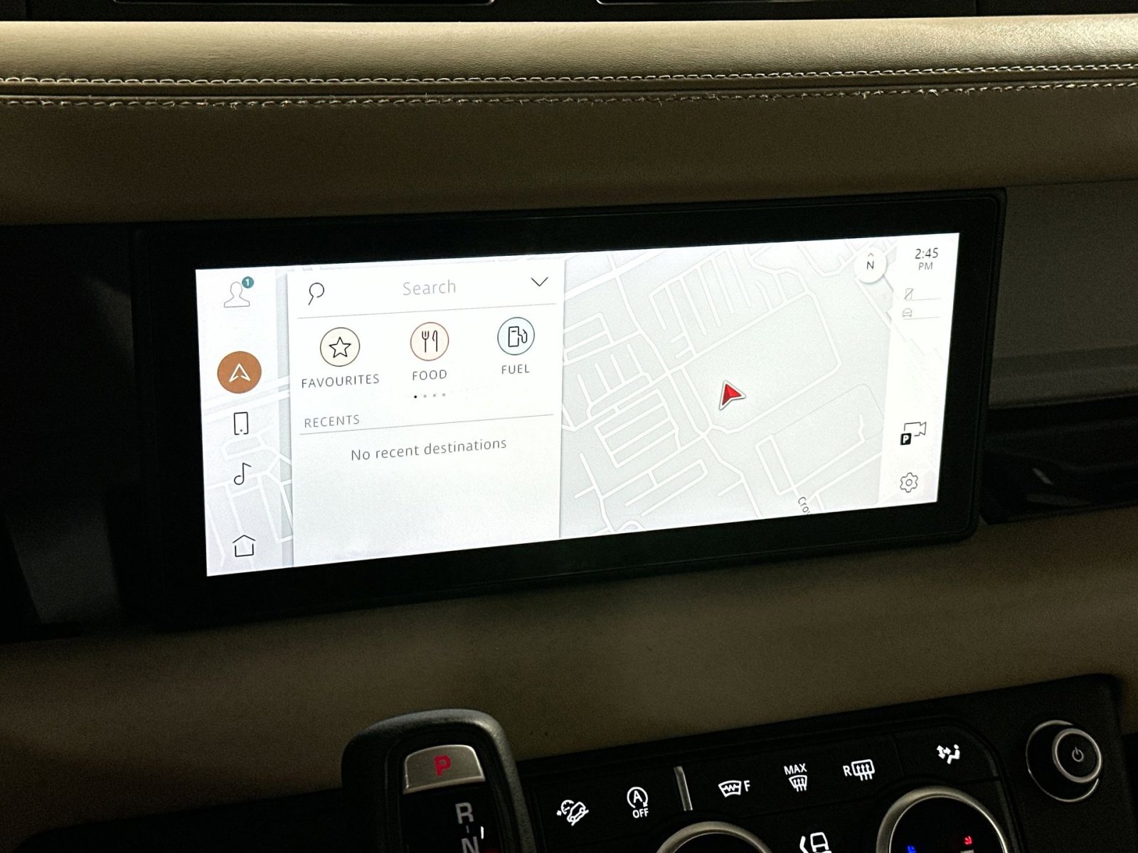 Used 2020 Land Rover Defender 110 HSE image 25