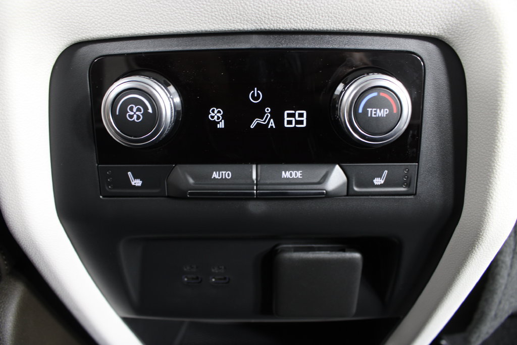 New 2027 GMC Acadia Denali AWD/4WD image 21