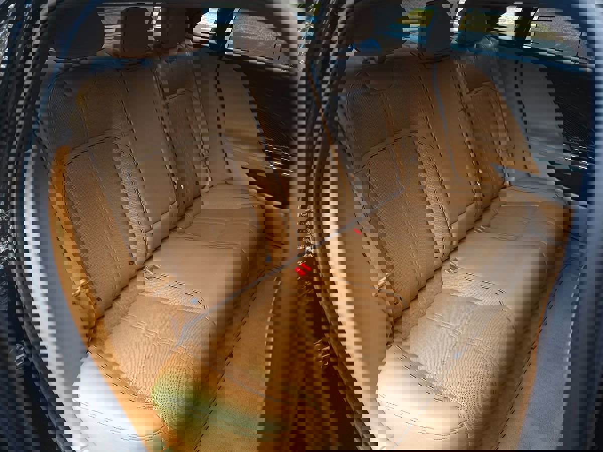 Used 2022 Lucid Air Grand Touring image 18