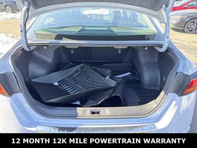 Used 2023 Nissan Altima 2.5 SR w/ SR Premium Package image 12