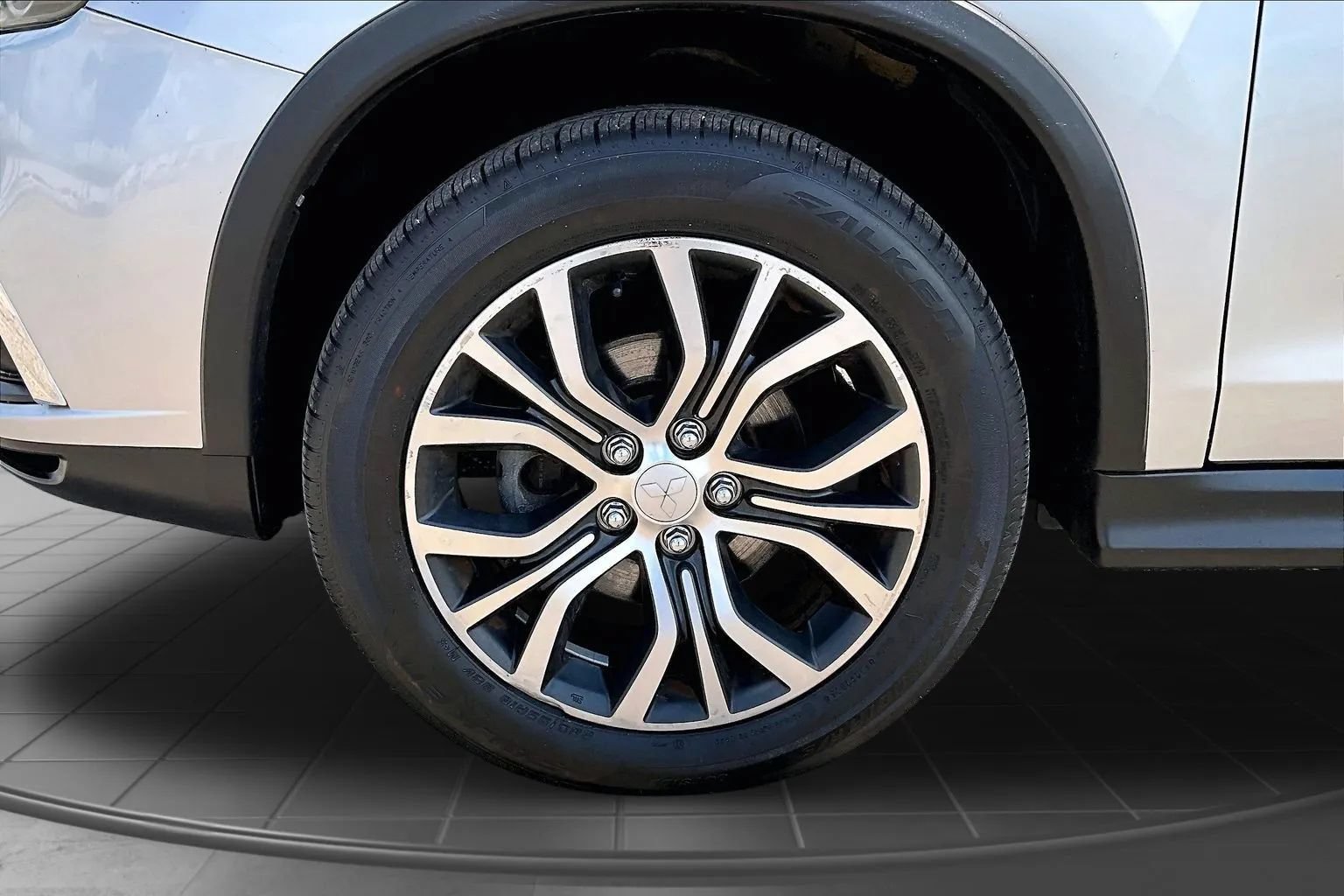 Used 2019 Mitsubishi Outlander Sport ES FWD image 32