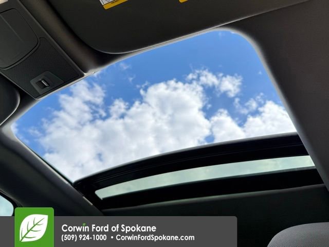 Used 2020 Ford F150 XLT w/ Equipment Group 302A Luxury AWD/4WD image 37