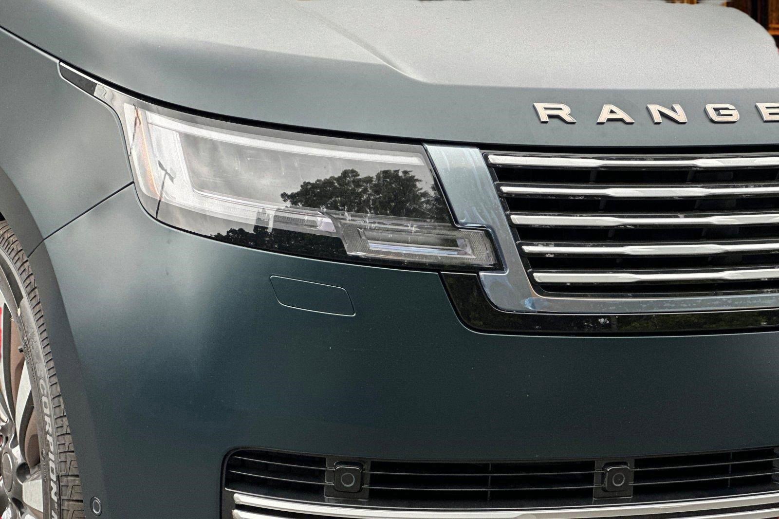 New 2026 Land Rover Range Rover SV image 10