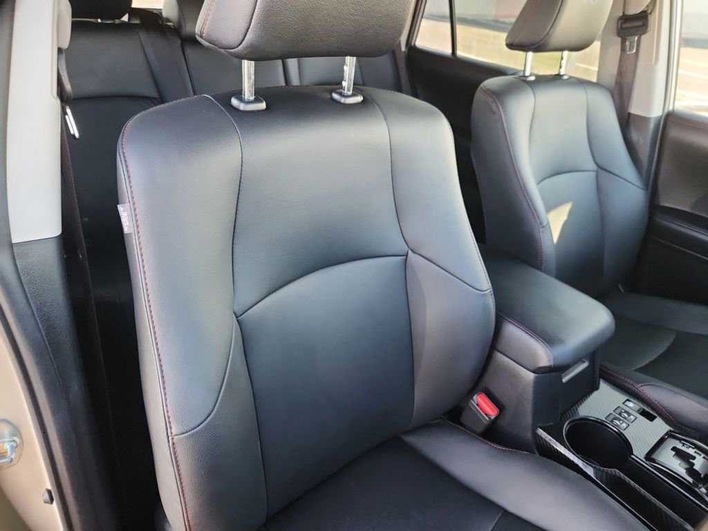 Used 2024 Toyota 4Runner TRD Off-Road Premium image 19