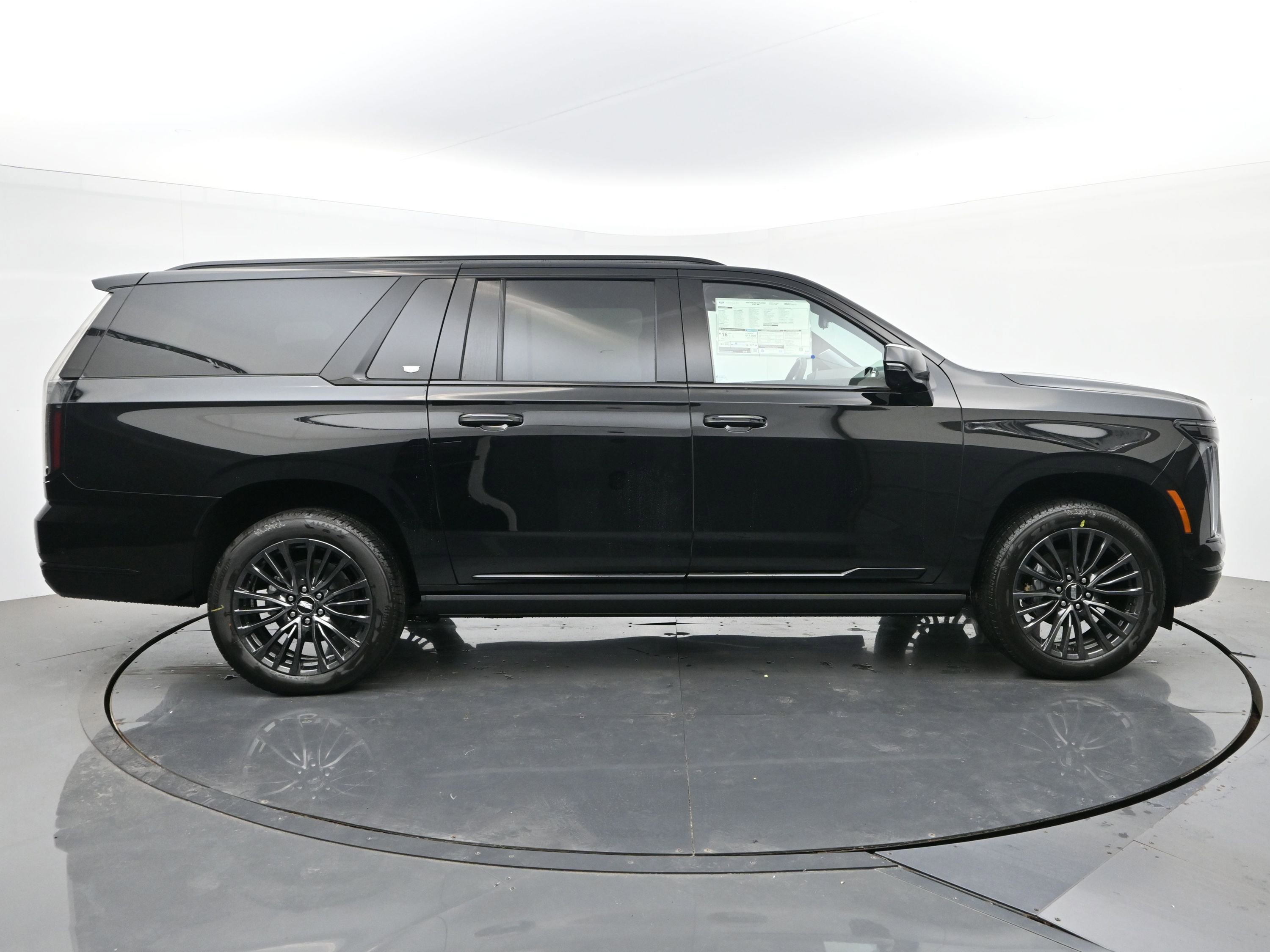 New 2026 Cadillac Escalade ESV Platinum Sport AWD/4WD image 6