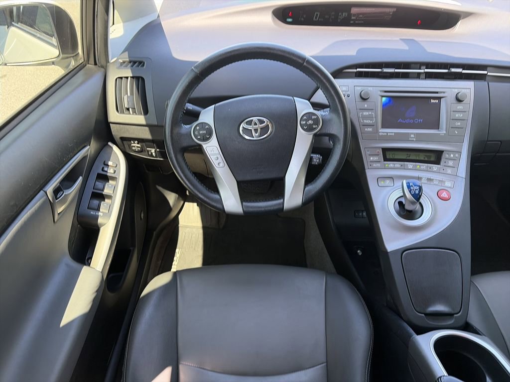 Used 2015 Toyota Prius Four FWD image 15