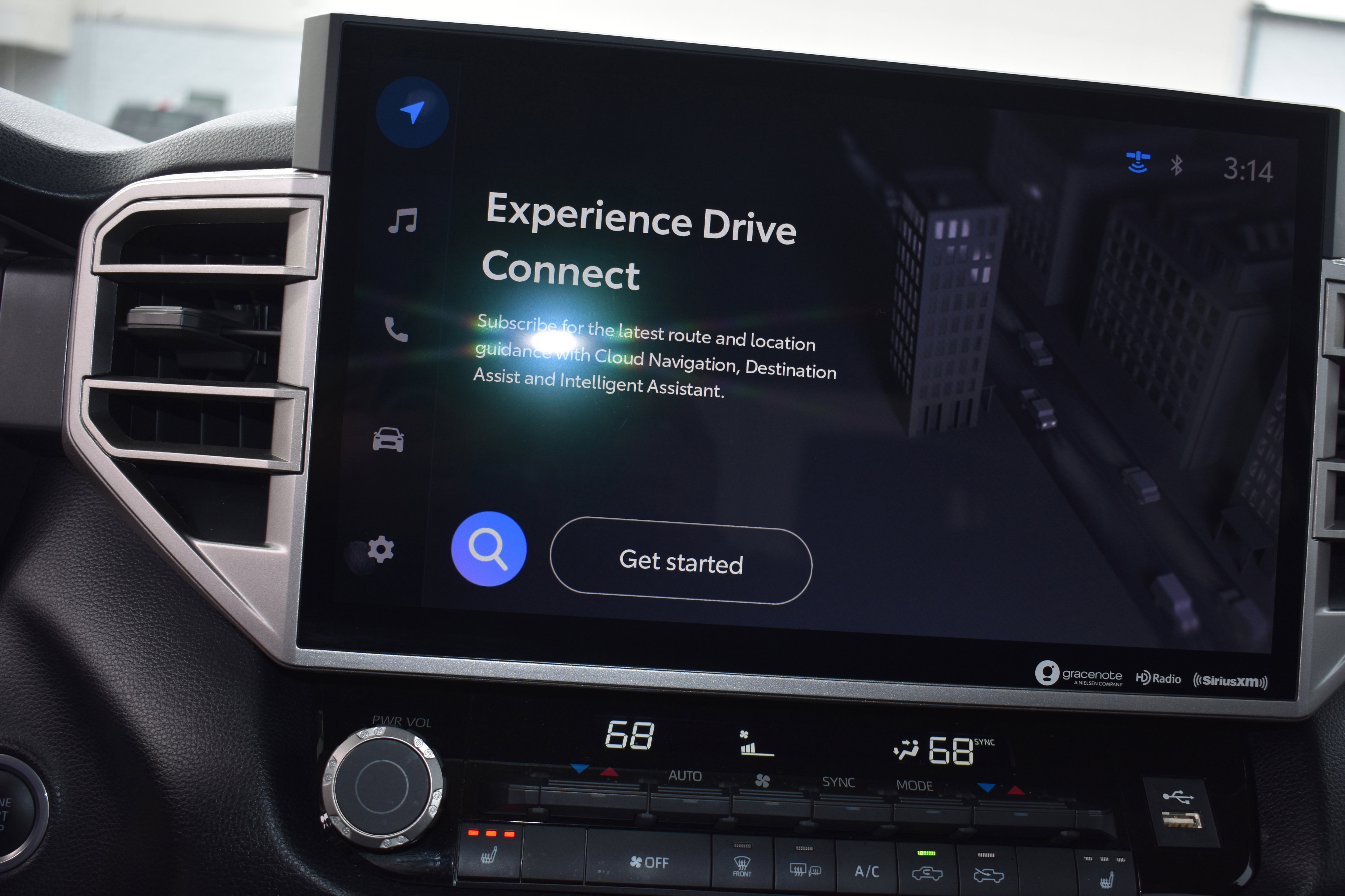 Used 2023 Toyota Tundra SR5 w/ SR5 Premium Package image 18