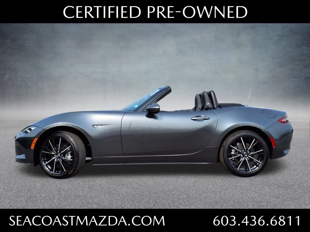 Used 2024 MAZDA MX-5 Miata Grand Touring w/ Weather Package image 3