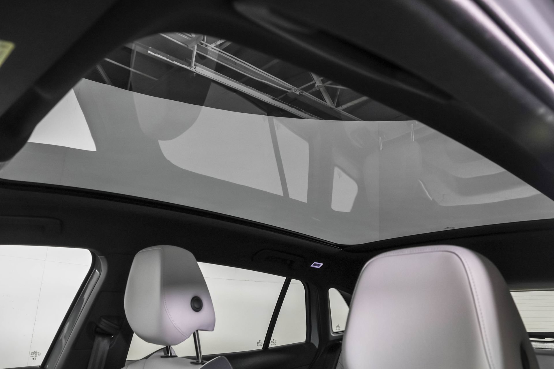 Certified 2022 Volkswagen ID.4 Pro S RWD image 34