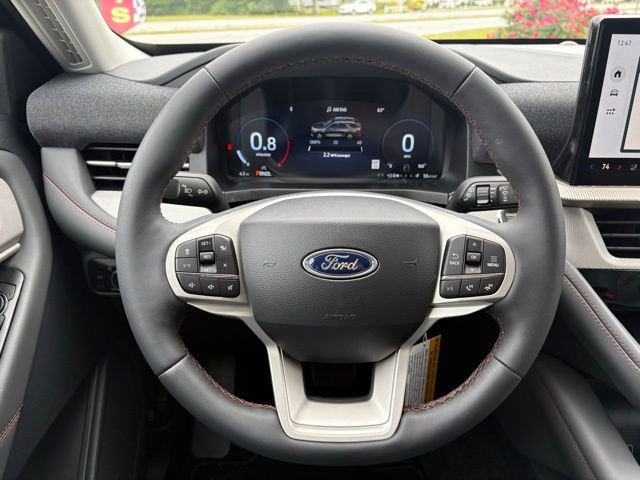 New 2026 Ford Explorer Active w/ Active Comfort Package AWD/4WD image 14