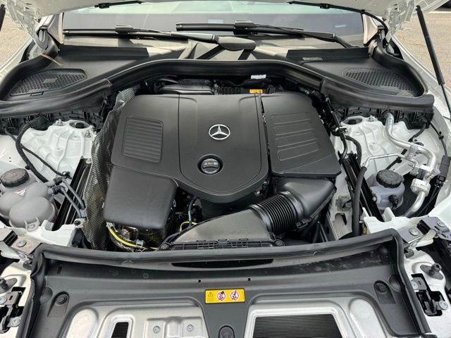 Used 2026 Mercedes-Benz GLC 300 4MATIC image 10