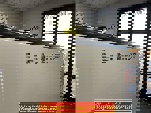 Used 2013 Ford F150 Limited image 30