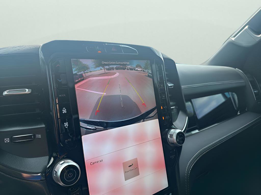 Used 2025 RAM 1500 Limited w/ Off Road Group image 39