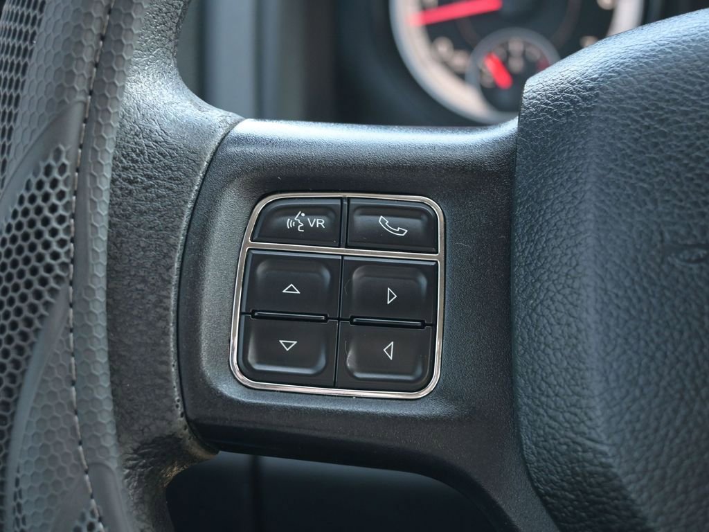 Used 2014 RAM 2500 SLT image 28