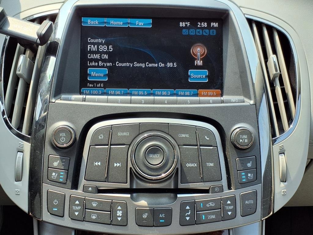 Used 2013 Buick LaCrosse Premium image 16