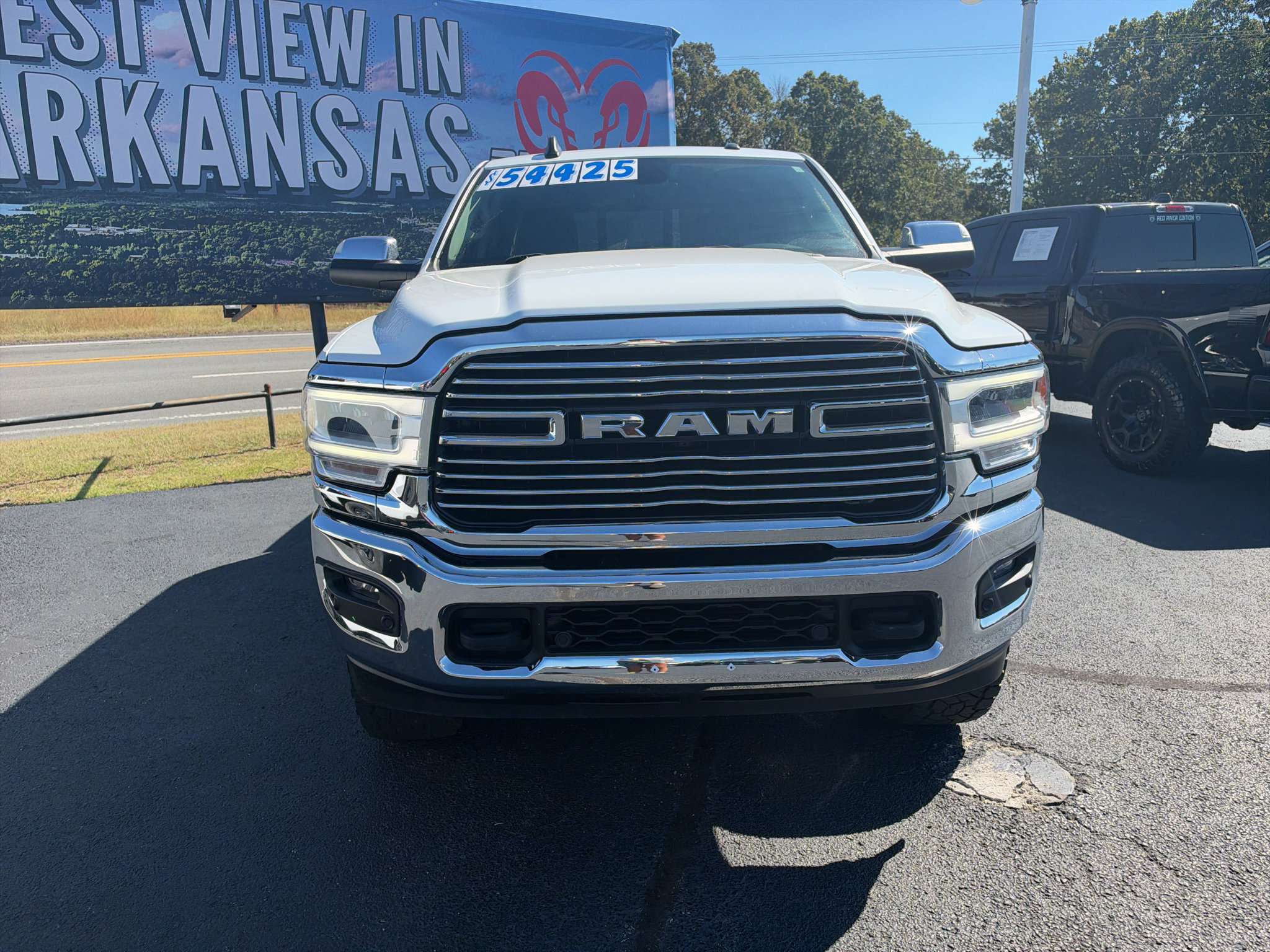 Used 2022 RAM 2500 Laramie AWD/4WD image 2