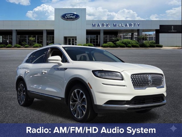 Certified 2023 Lincoln Nautilus Reserve w/ Luxury Package AWD/4WD image 9