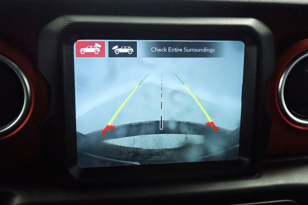 Used 2021 Jeep Wrangler Unlimited Rubicon image 40