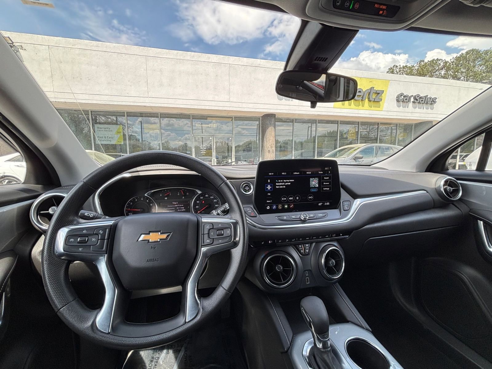 Used 2024 Chevrolet Blazer LT image 34