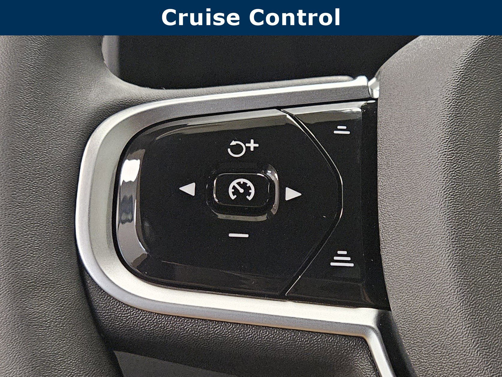 New 2026 Volvo XC60 B5 Core w/ Climate Package AWD/4WD image 36