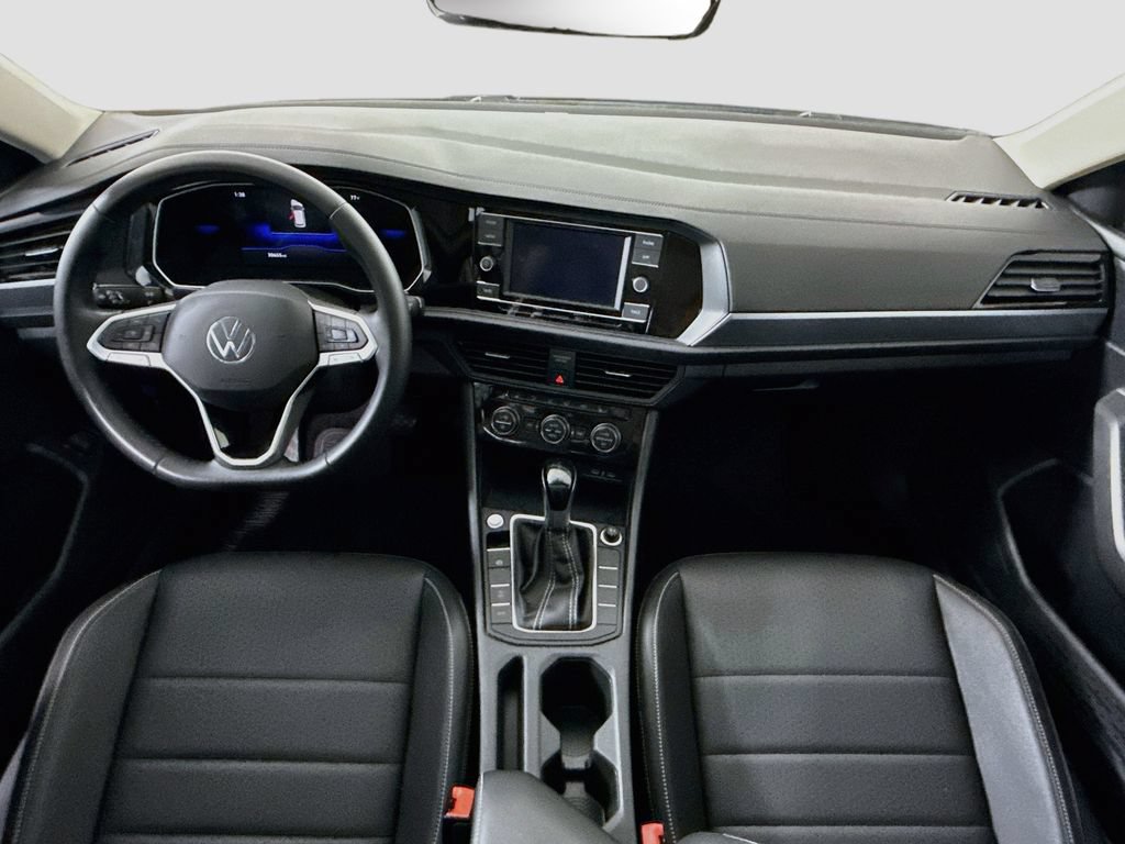 Used 2024 Volkswagen Jetta SE w/ Panoramic Sunroof Package FWD image 13