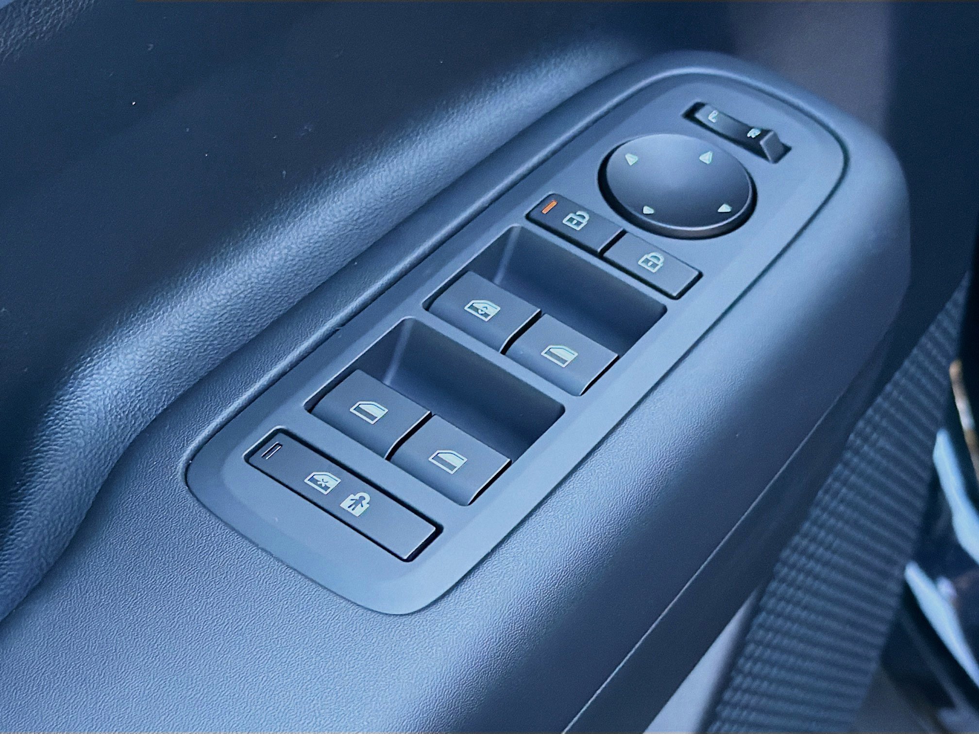 New 2026 Hyundai Santa Fe SE image 21