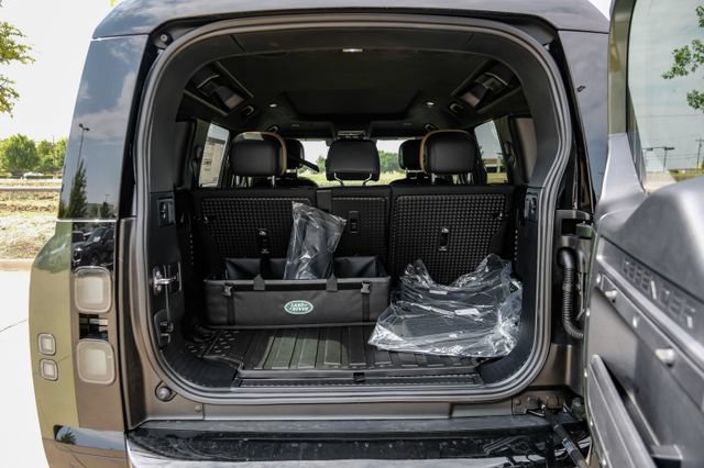 New 2026 Land Rover Defender 110 X AWD/4WD image 66