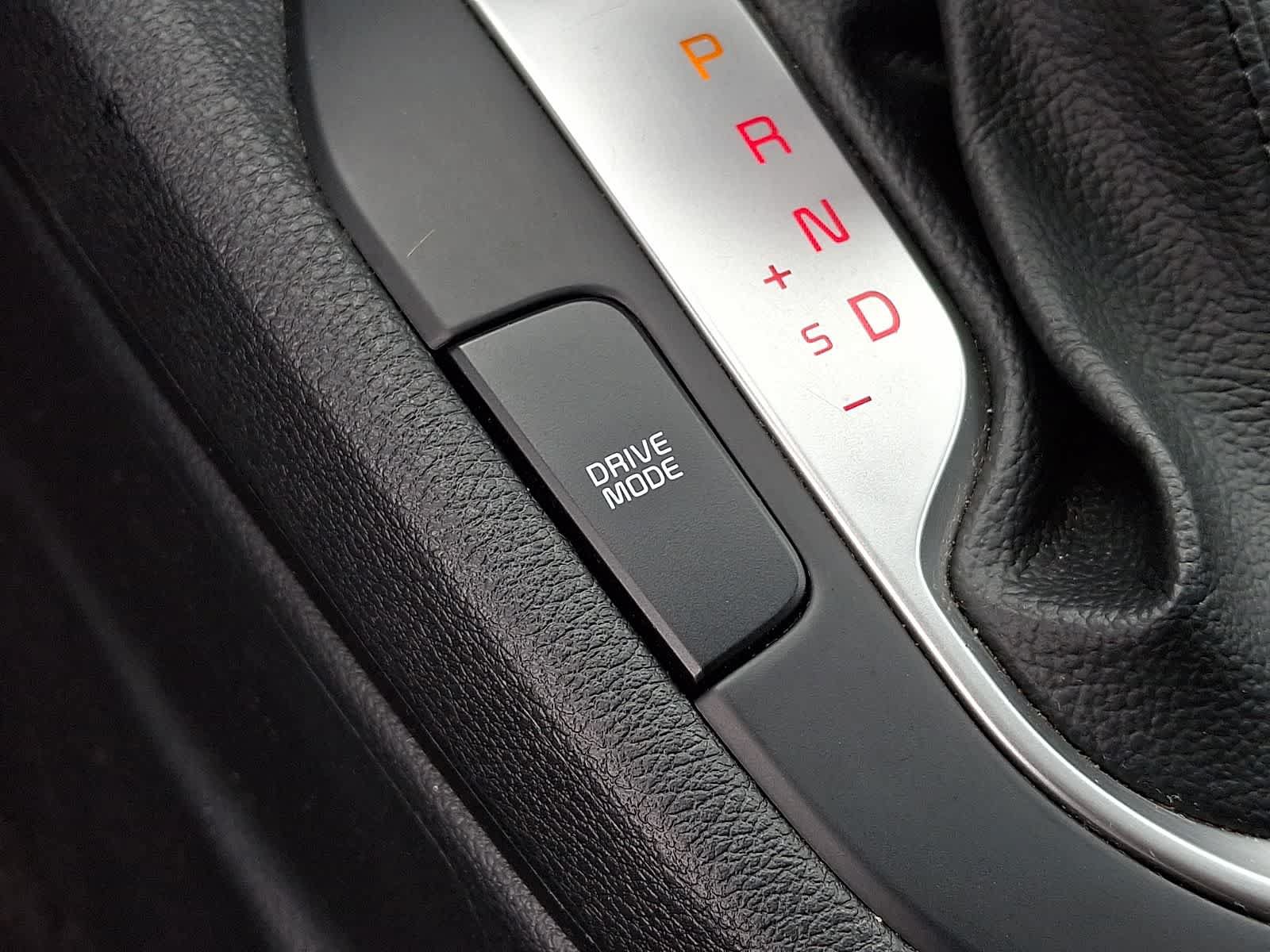 Used 2023 Kia Forte LXS w/ LXS Technology Package FWD image 24