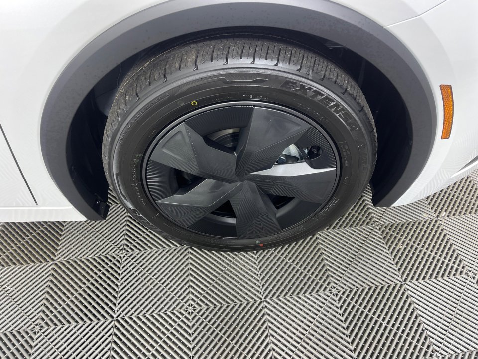 New 2026 Toyota Prius Plug-In Hybrid image 22