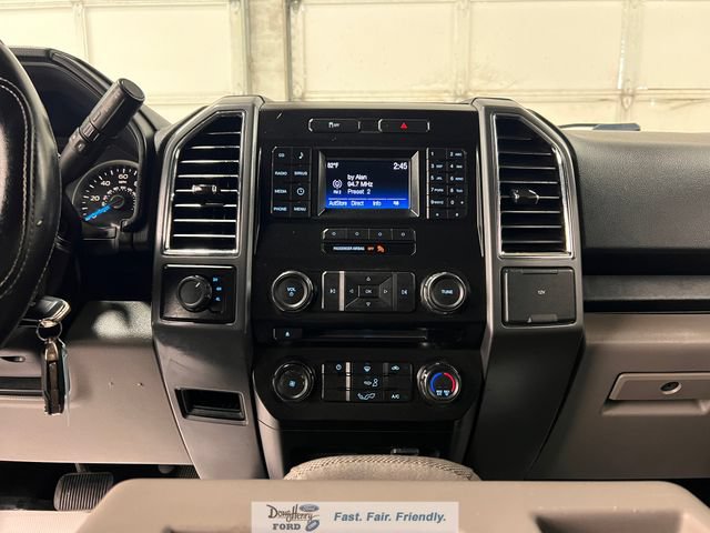 Used 2016 Ford F150 XLT AWD/4WD image 36