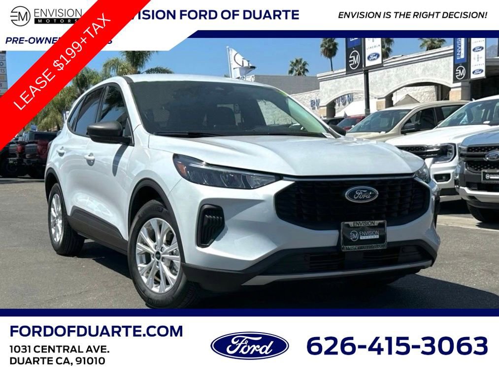 Used 2025 Ford Escape Active image 2